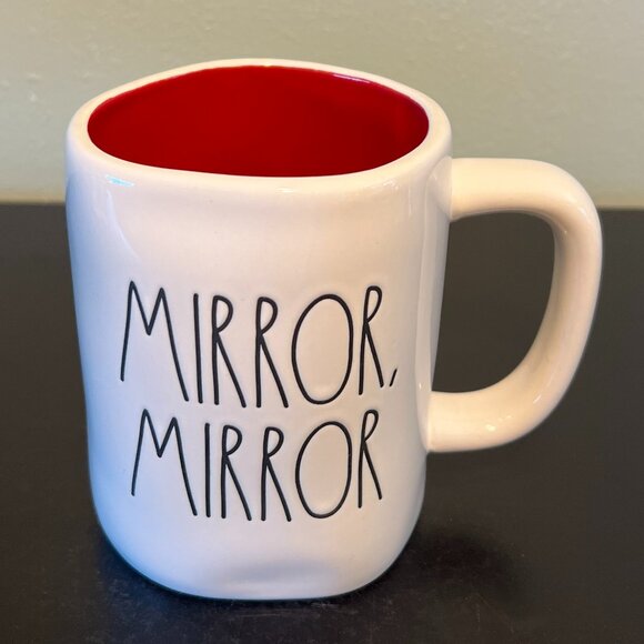 Rae Dunn MIRROR, MIRROR Evil Queen Snow White DISNEY VILLAINS Mug  ~ Magenta - Picture 8 of 11
